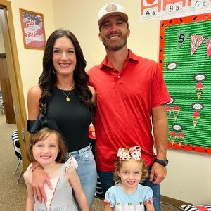 Meet your Posher, Whitney